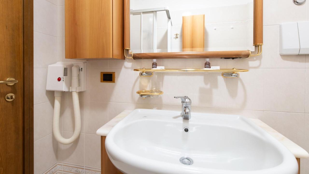 Italianway - San Giovanni 13/a Apartment *